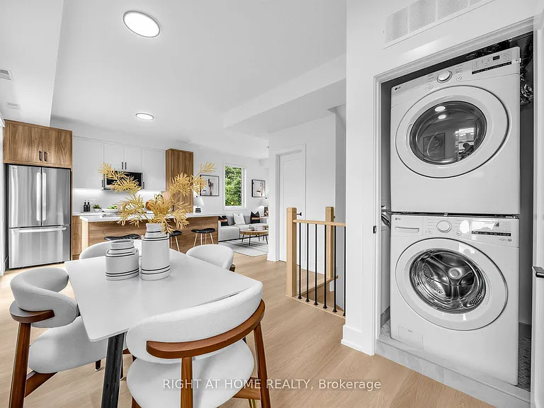 1416 Islington Ave #B — Photo 10