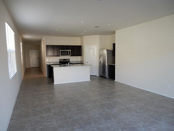 3rd image of 36520 W Montserrat St