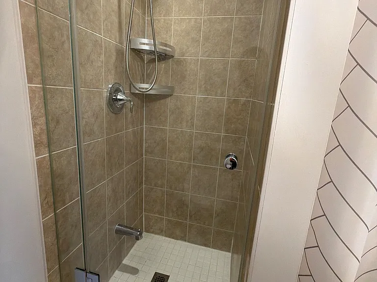 102 Lake Ave — Photo 19