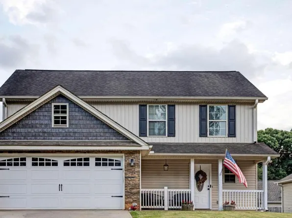 221 Highland Pointe Dr, Alto, GA 30510