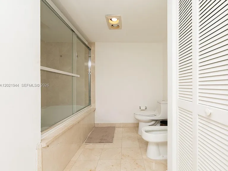 8855 Collins Ave #6F — Photo 18