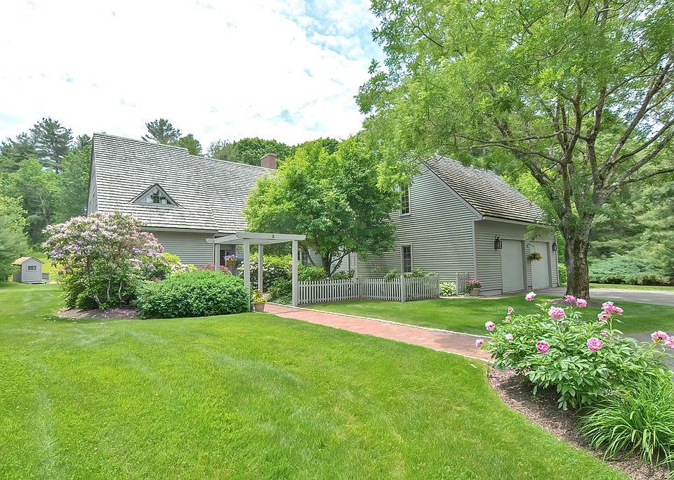 2 Fiske Pond Rd, Holliston, MA 01746 Zillow