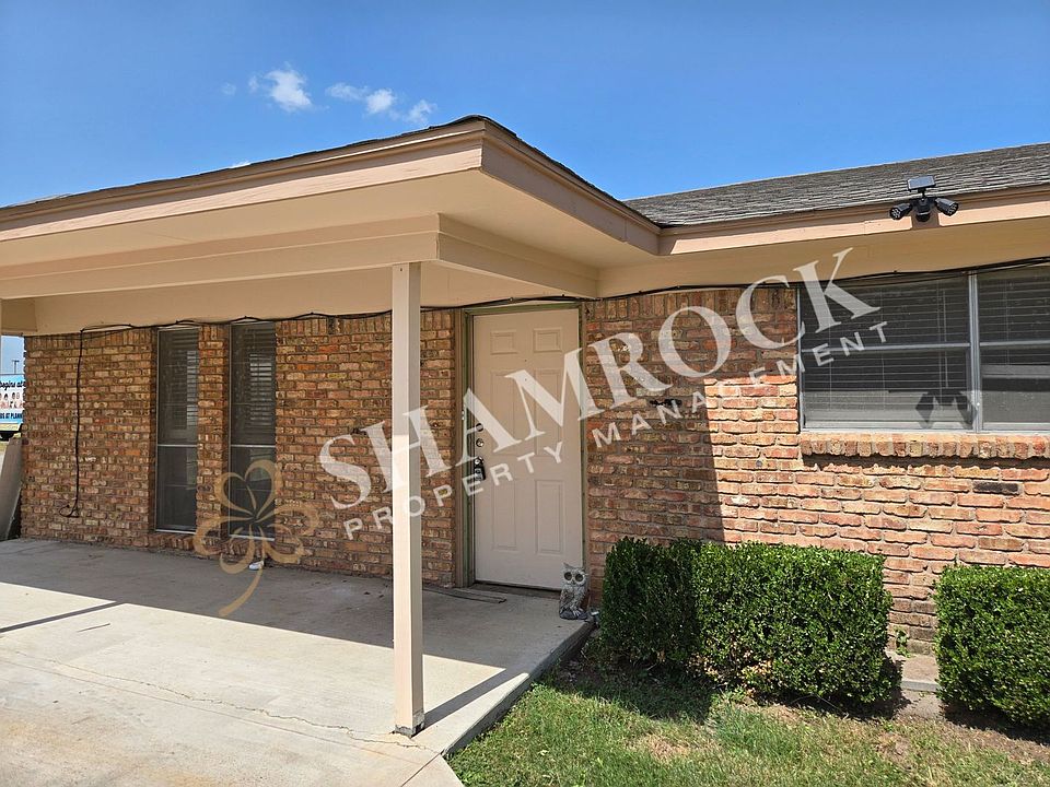 1st image of 7204A Sanger Ave
