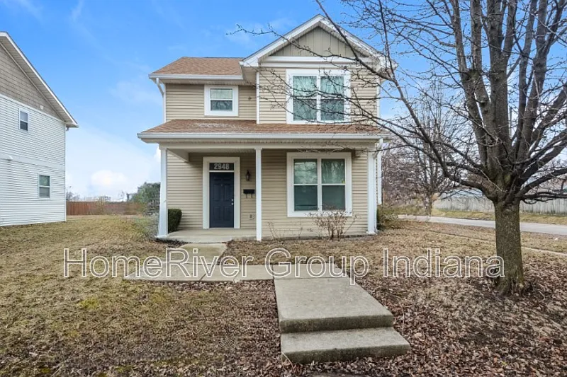 2948 Hervey St photo 1