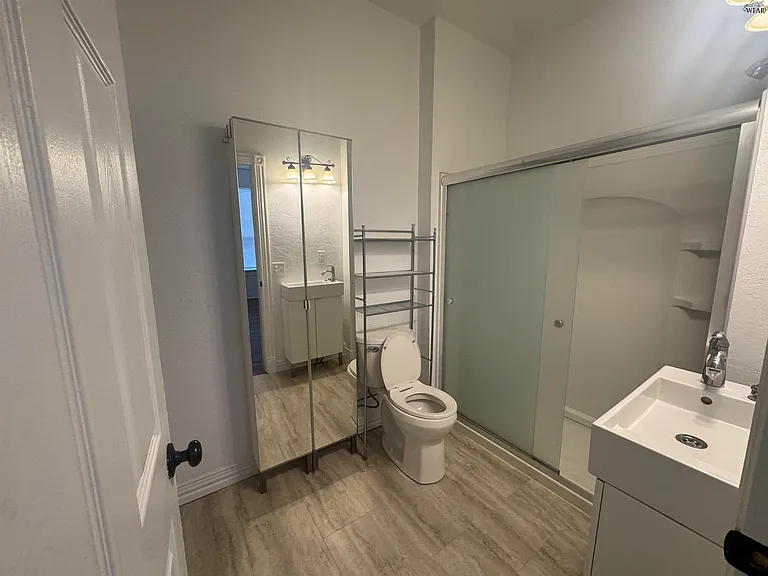 214 N Archer St — Photo 8