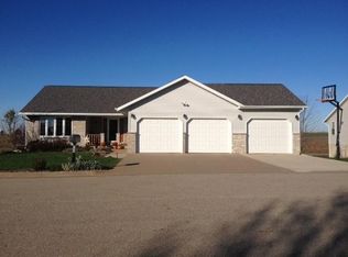 909 Brandy St, Cuba City, WI 53807