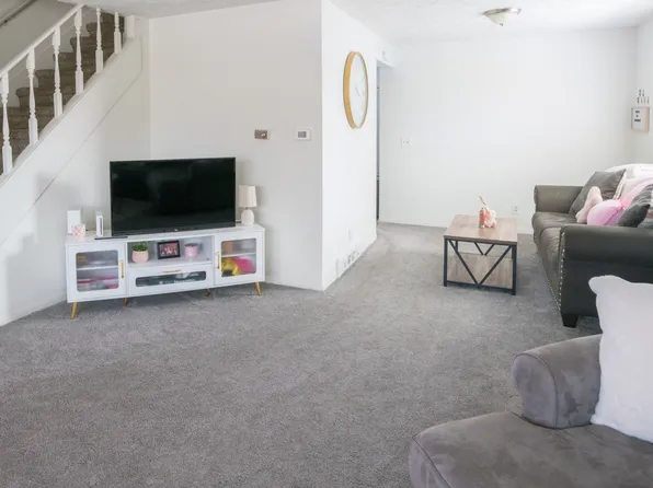 716 Alton Rd #716, East Lansing, MI 48823