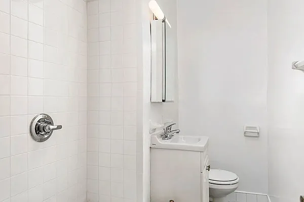 Rented by REAL New York | media 10