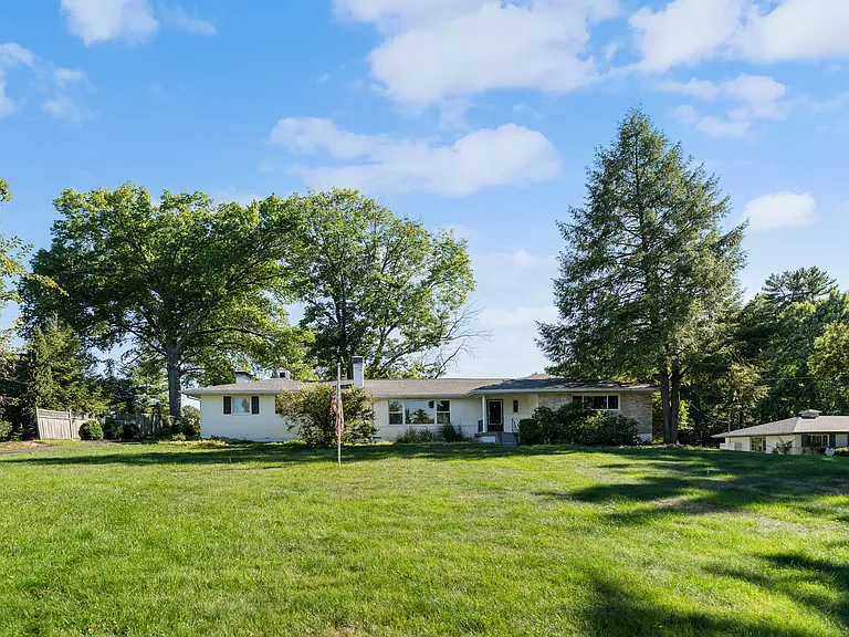 7829 Concord Hills Ln — Photo 29