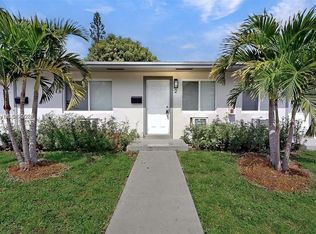 891 SW 5th St APT 4, Miami, FL 33130