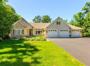 27124 Ironwood Ct, Chisago City, MN 55013