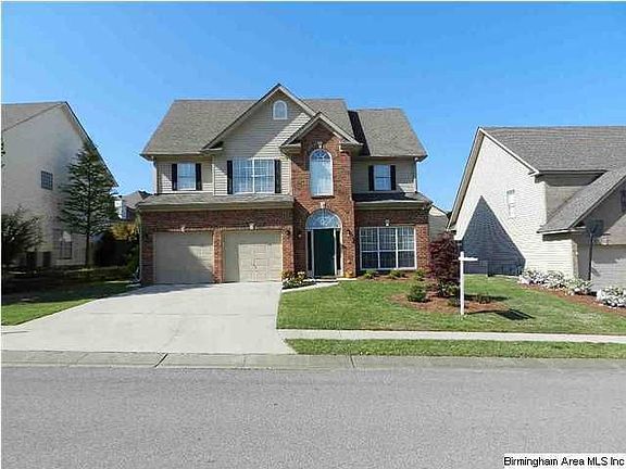 2nd image of 104 Oxmoor Dr