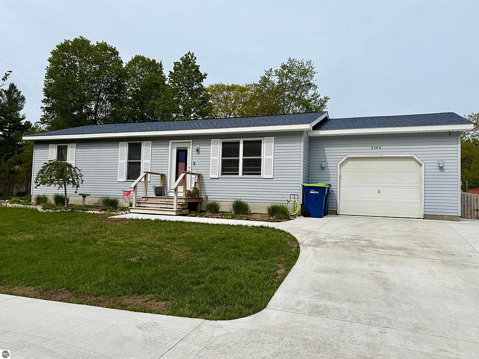1st image of 6368 Hardwood Dr
