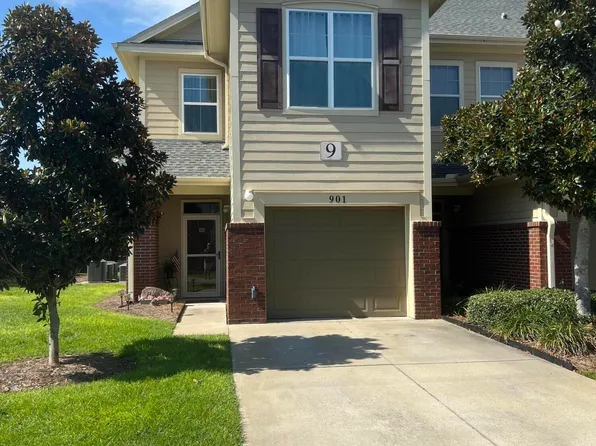 901 Baldwin Rowe Cir, Panama City, FL 32405