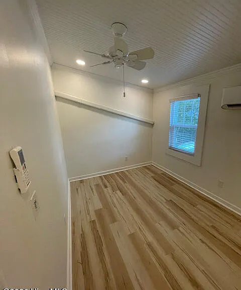 880 N Ashe St #C — Photo 9