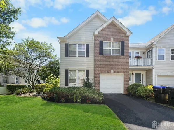 41 Pennsbury Way, East Brunswick, NJ 08816