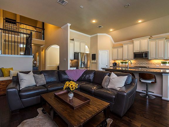 3rd image of 3205 Cotton Blossom Way