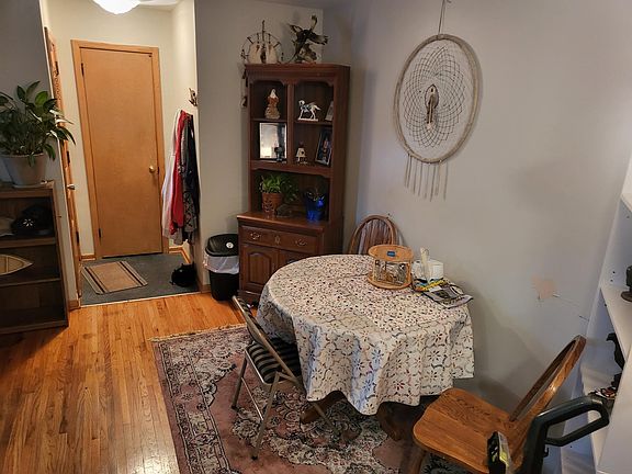 3rd image of 6223 Xerxes Ave S