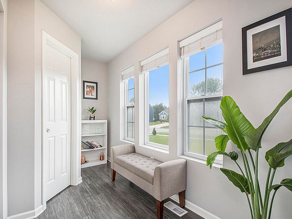 4th image of 6659 Dutton Trail Dr SE