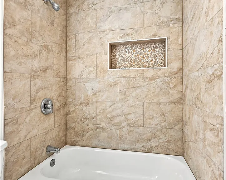10646 S Wilton Pl — Photo 23