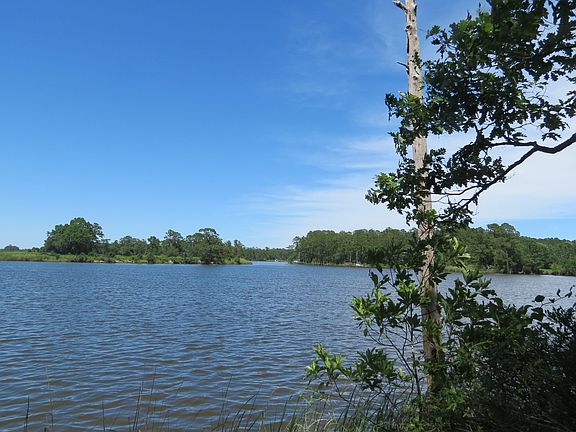 5th image of 9 Spinnaker Point Road S LOT 9