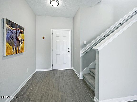 3rd image of 68 POSADAS Lane