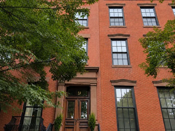 9 Monroe Place image 1 of 5