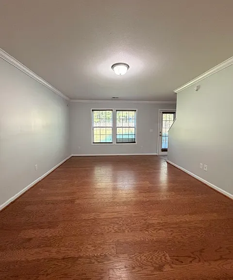 317 Blythe Creek Dr — Photo 5