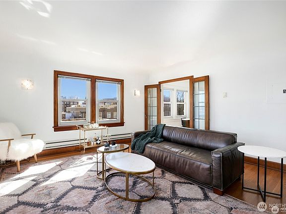 4th image of 301 N Tacoma Avenue #403