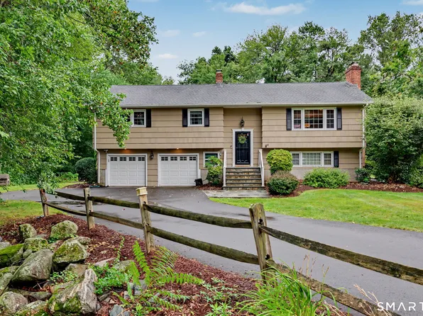 404 Narrow Lane, Orange, CT 06477