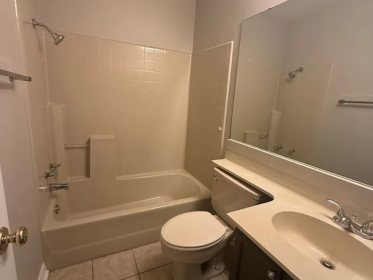3 Meadow Creek Dr — Photo 33