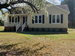 513 Wagstaff Rd, Fuquay Varina, NC 27526