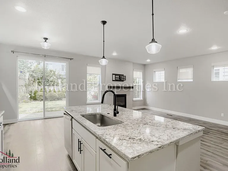 4352 SE Lone Oak St — Photo 13