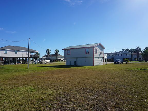 3rd image of 218 Fort Velasco Dr