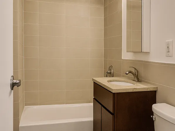 933 Metropolitan Avenue image 5 of 5