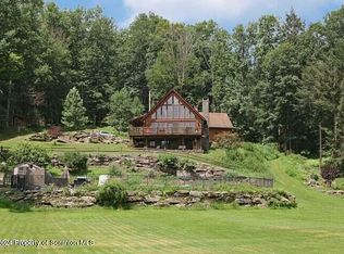 964 River Rd, Milanville, PA 18443