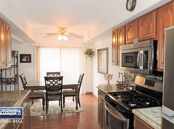 4th image of 9326 Waterford Ln #A14