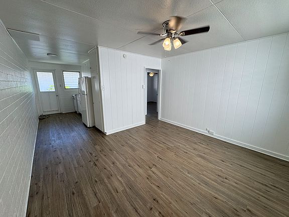 2nd image of 1116 Isenberg St