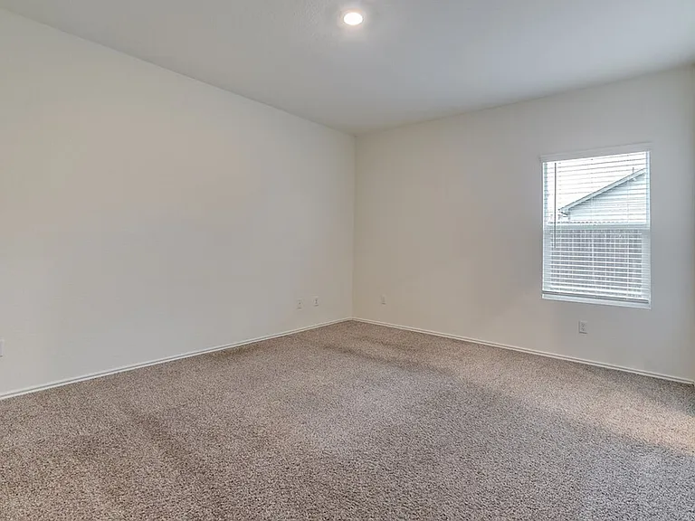 355 Geode Gln — Photo 7