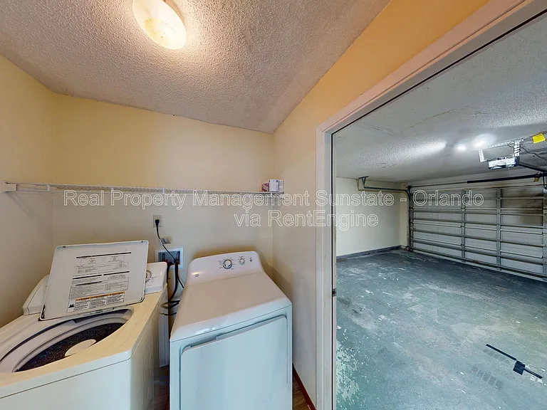 10025 Creekwater Blvd — Photo 5