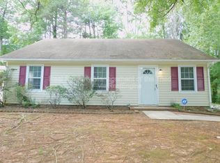 2006 Creekwood Dr, Greensboro, NC 27407