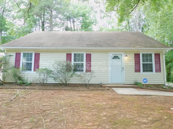 2006 Creekwood Dr, Greensboro, NC 27407