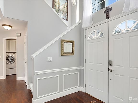 3rd image of 23823 105th Street Ct E