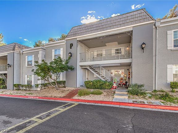 4th image of 3823 S Maryland Pkwy #3