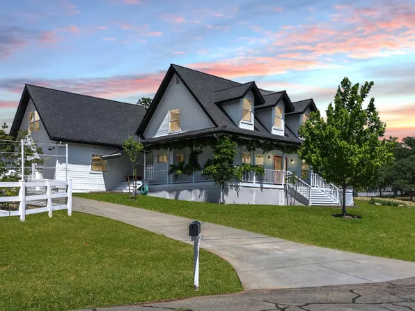 3800 Marcella Dr, Auburn, CA 95602