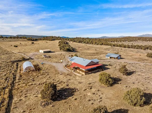 118 NM Road 95, Los Ojos, NM 87551