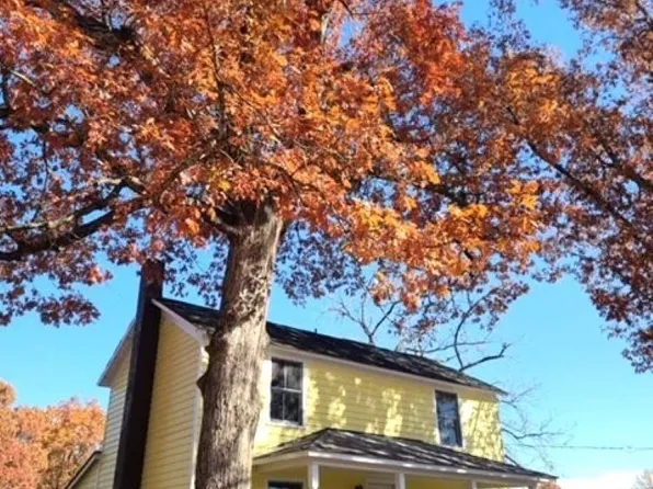 1518 Arvon Rd, Arvonia, VA 23004