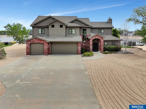 548 Sandy Pointe Pl, Ashland, NE 68003