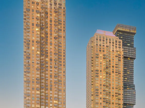 88 Morgan Residences