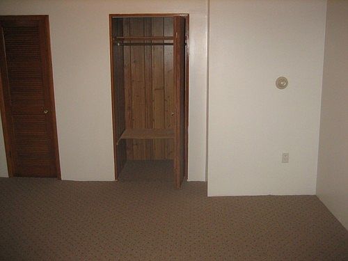 5th image of 3037 N Gresham Ave